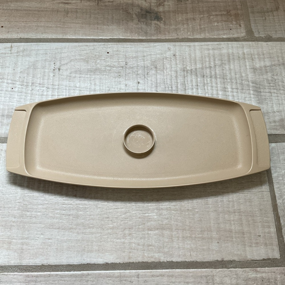 Vintage Tupperware 771-5 Tan Chip Plate